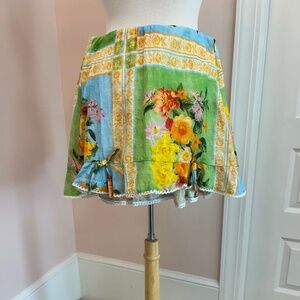 Show me your MUMU floral skirt